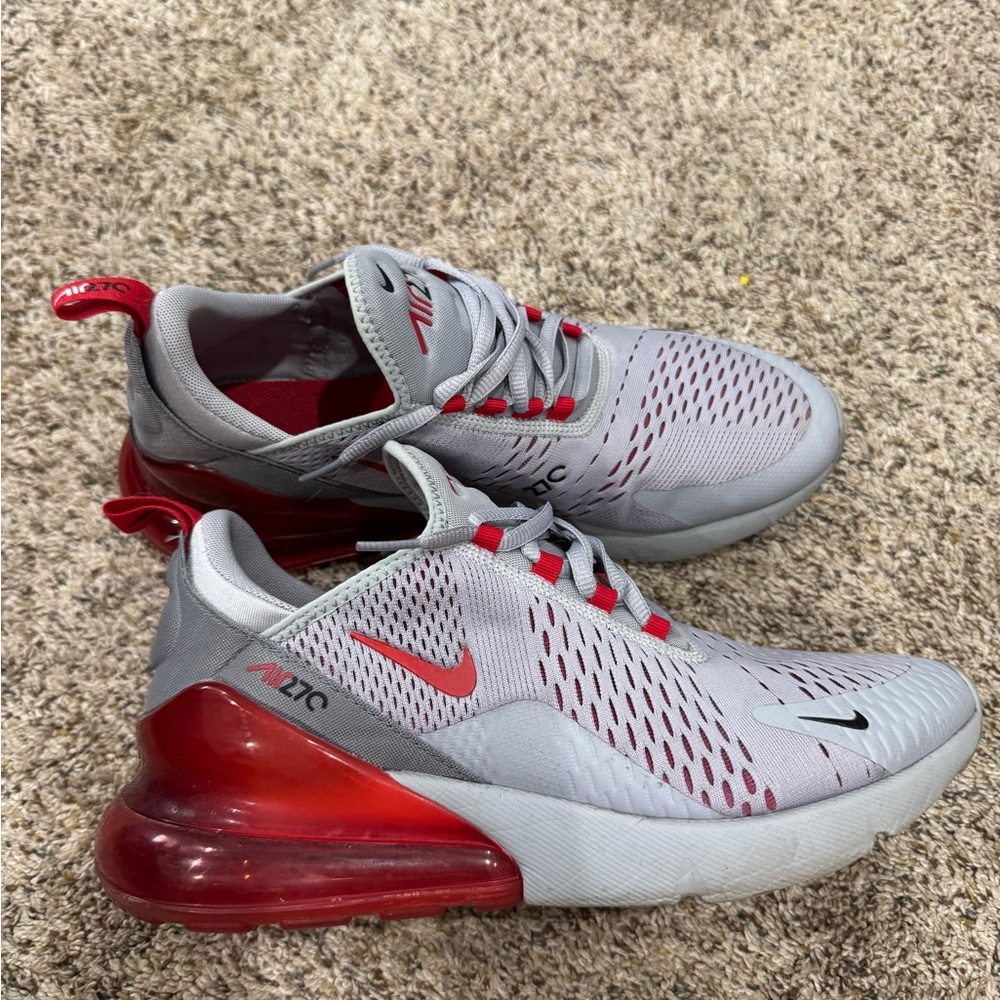 Nike Air Max 270